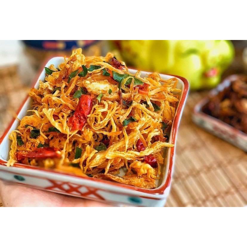 Khô gà lá chanh loại đặc biệt thơm ngon hũ pet 500g | KingFood - Thế Giới Đồ Ăn Vặt - Đồ Ăn Vặt Hà Nội