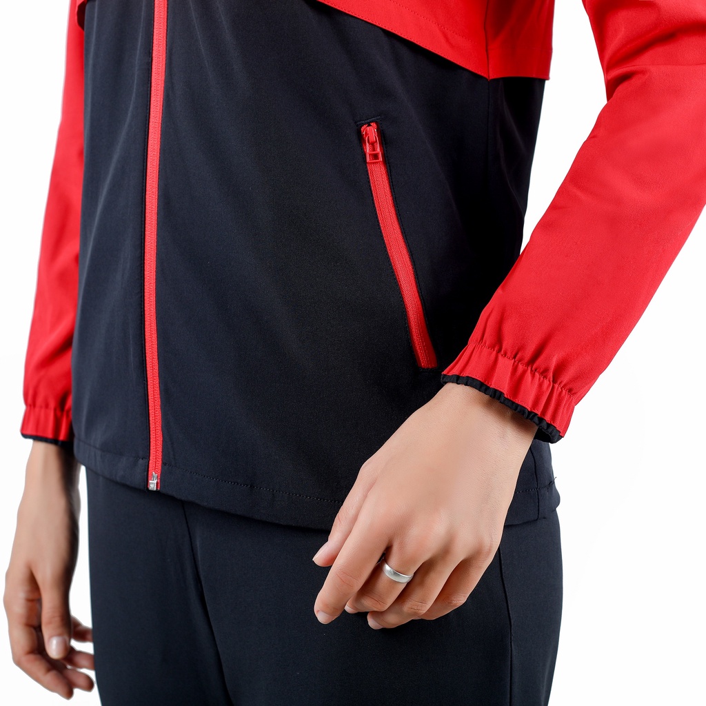 Áo gió thể thao nữ AM WWS001 dáng Slimfit trẻ trung, có mũ, không nhăn, không bai xù.  Sport1