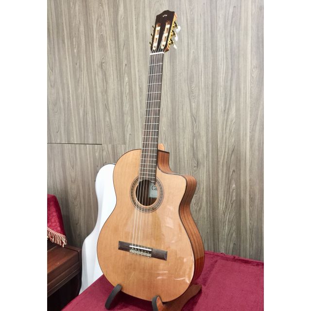 ĐÀN GUITAR CLASSICAL CAO CẤP CÓ GẮN EQ  CHÍNH HÃNG CORDOBA C5CE TẠI SÀI GÒN, BÌNH DƯƠNG, ĐỒNG NAI, BÌNH THẠNH, THỦ ĐỨC