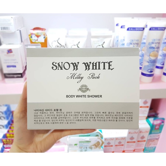 Tắm trắng snow white