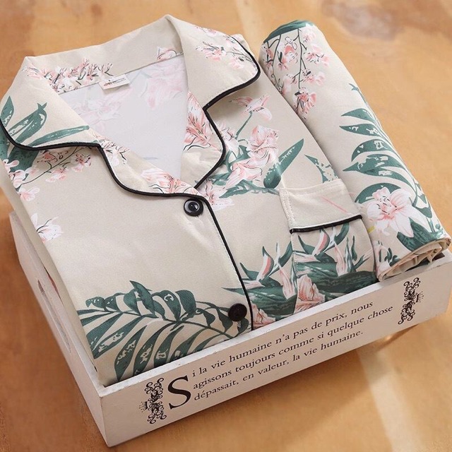 Bộ Ngủ Pijama Cao Cấp Chất Dày Ấm Nhiều Mẫu Hot 2020 | BigBuy360 - bigbuy360.vn