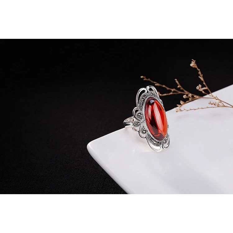 N015 Nhẫn Nữ Oval To Bản chất liệu đá và bạc thái