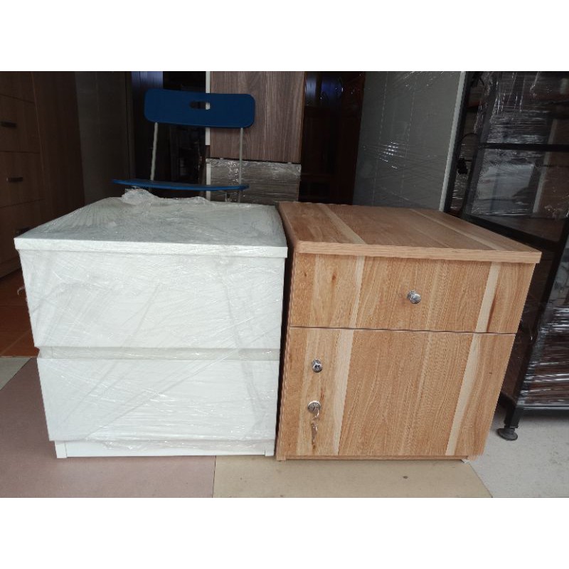 Tủ đầu giường kèm video ( ship hỏa tốc) | BigBuy360 - bigbuy360.vn