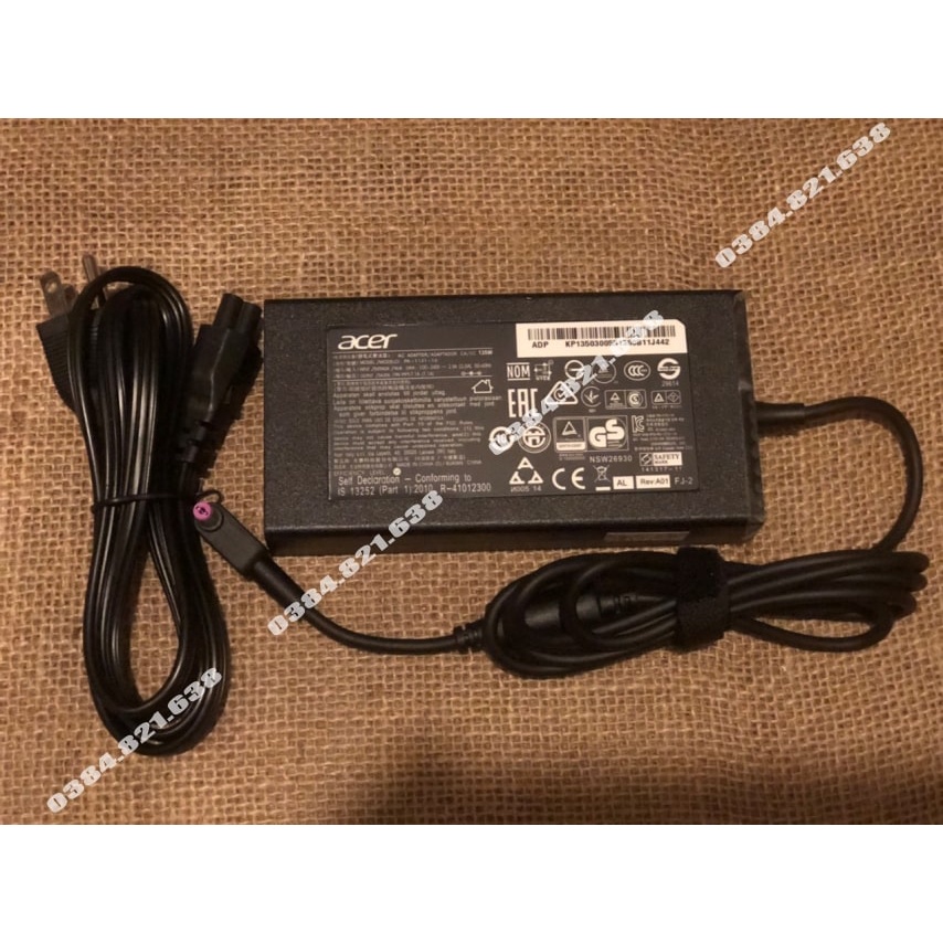 Sạc ADAPTER ACER 19V-7.1A 135W Zin-Sạc Acer Aspire V Nitro / V5-591 / 7 A715-71G / Nitro 5 / Predator Helios 300 G3-572