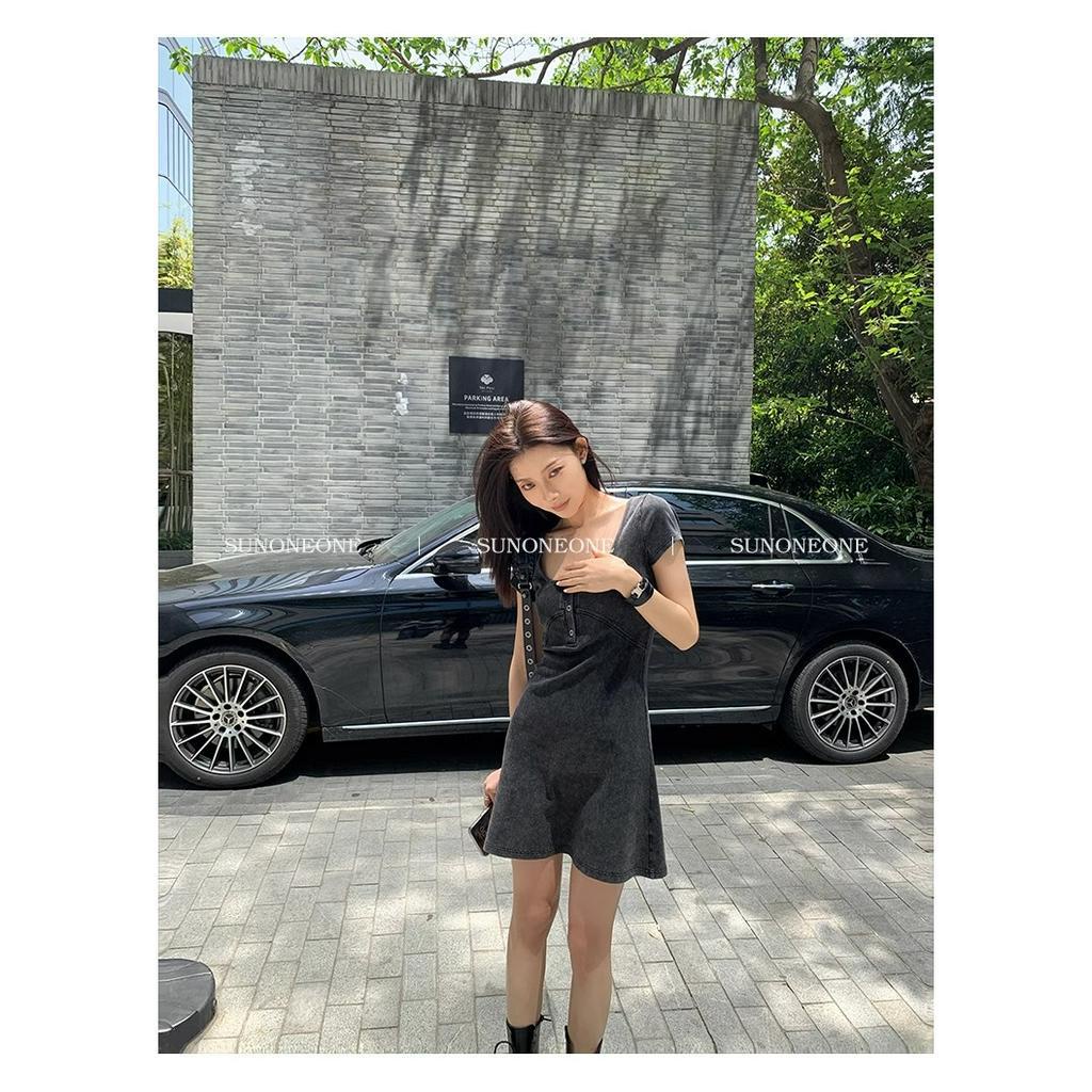 Đầm Tay Ngắn Cổ Vuông Dáng Chữ a Ôm Eo Thời Trang Mùa Hè Hàng Mới Dành Cho Bạn Nữ