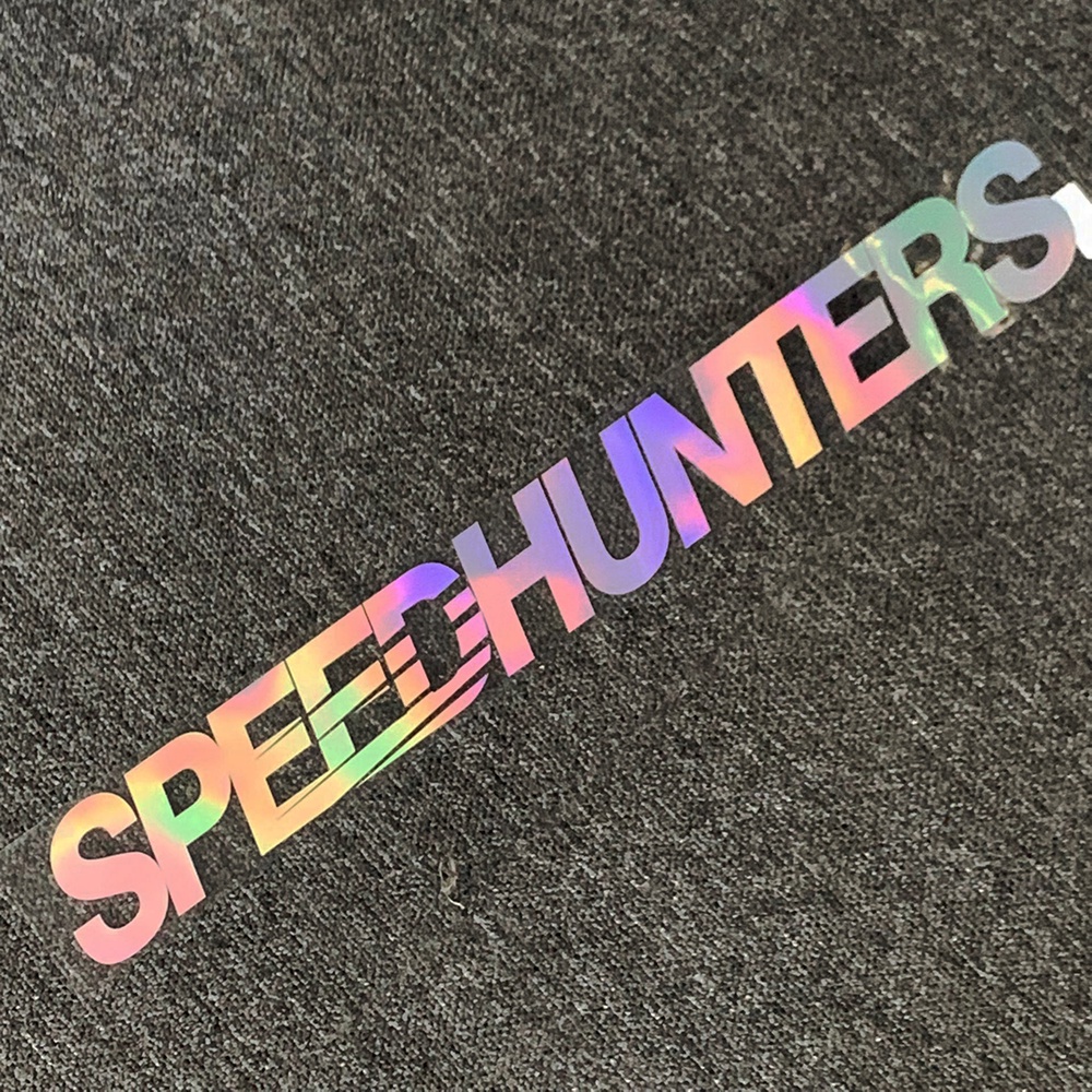 Decal Vinyl In Chữ Speed Hunters Dán Kính Chắn Gió Xe Hơi