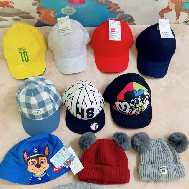 Nón H&M vàng
