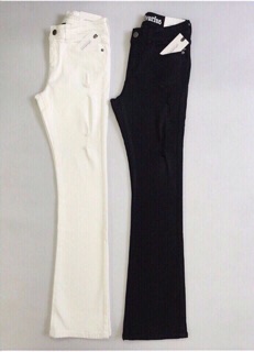 quẩn jeans  ống loe dài