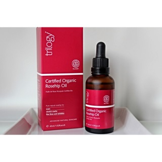 Tinh dầu nụ tầm xuân Trilogy Organic Roship Oil