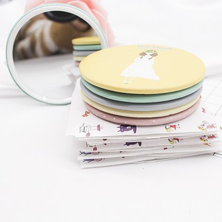 Gương soi mini cầm tay size nhỏ dễ bỏ túi B069