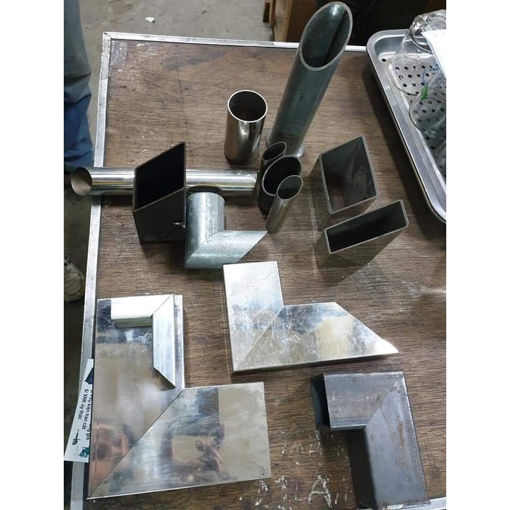 Máy cắt kỹ thuật tua chậm, chuyên cắt ống hộp inox, sắt chuẩn 100%