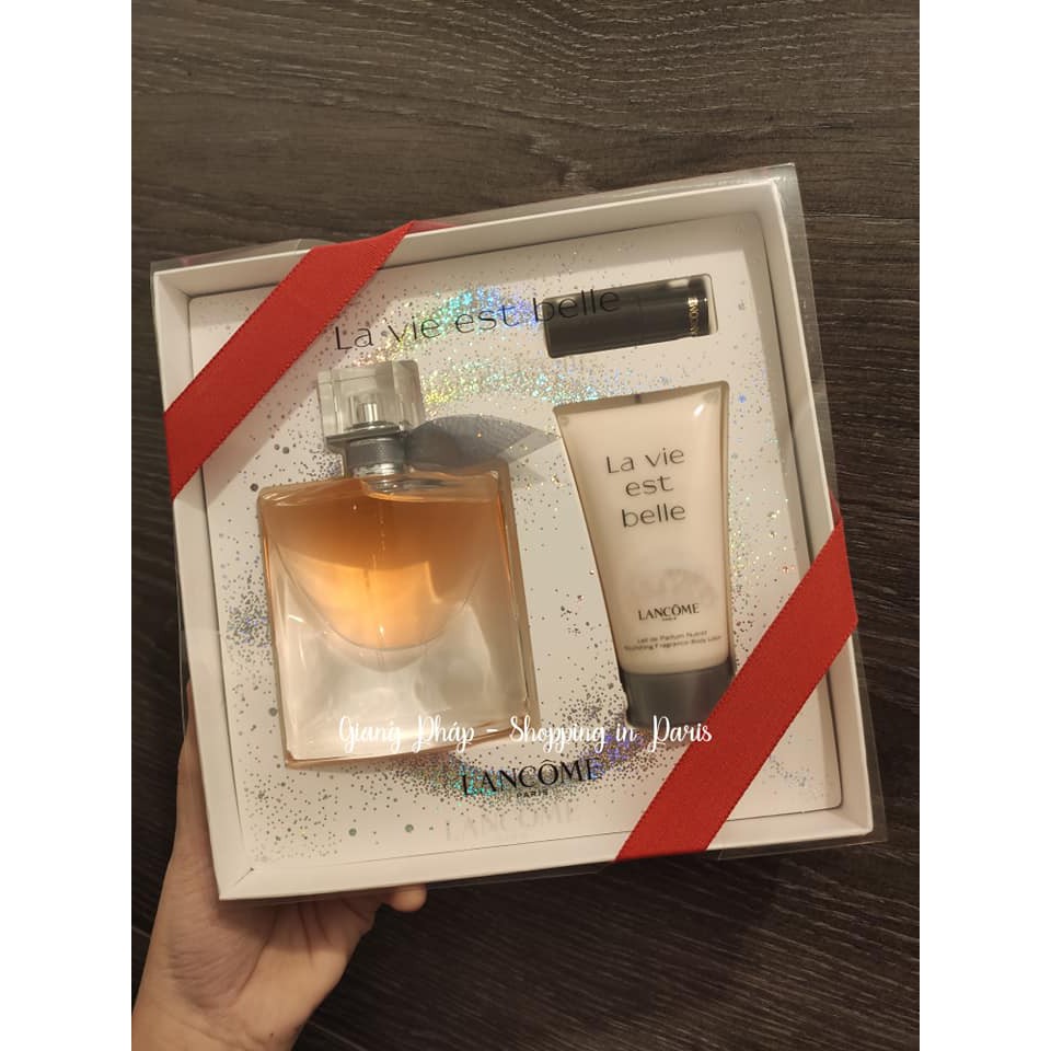 Lancome Set quà tặng Nước hoa La vie est belle 50ml