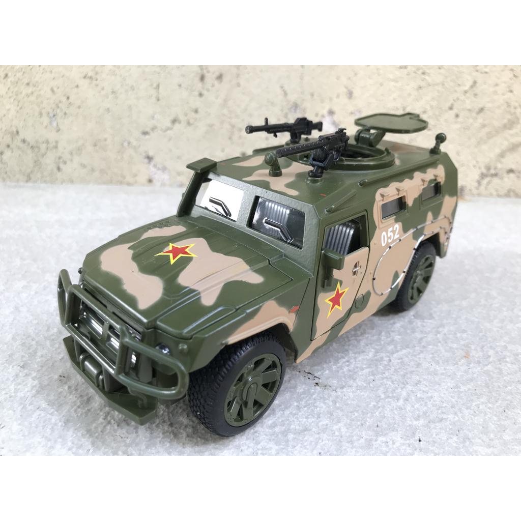 Mô hình xe Quân sự Tiger 1:32