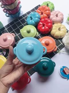 Chén sứ ăn dặm hình nồi có nắp