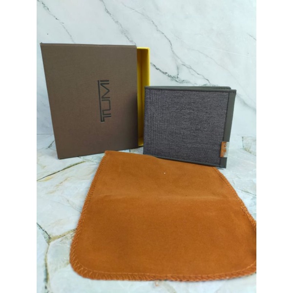 Ví Nam Gấp Vải Canvas Tumi