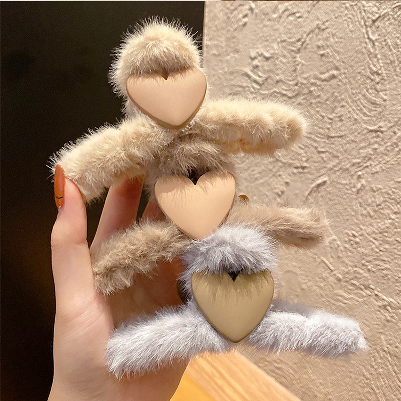 Kẹp tóc nhung họa tiết hình trái tim xinh xắn thời trang Hàn Quốc