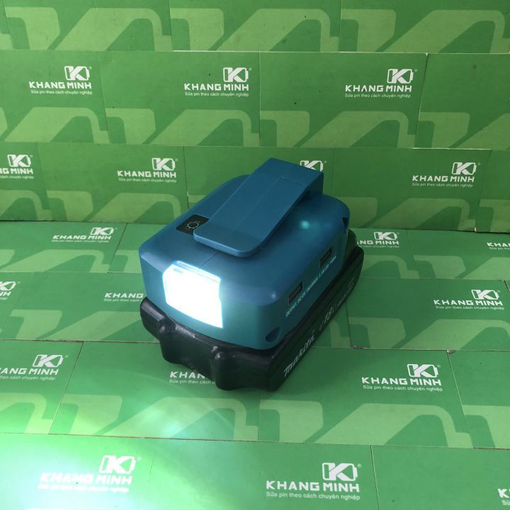 Adaptor Makita, Out Usb 5V và DC 12V, có đèn Led siêu sáng, dùng với pin Makita 14.4V - 18V