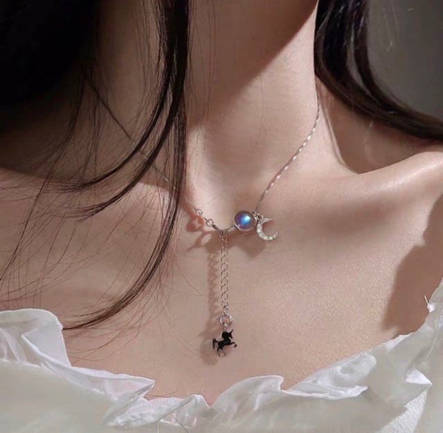 Dây chuyền bạch mã và mặt trăng bạc s925