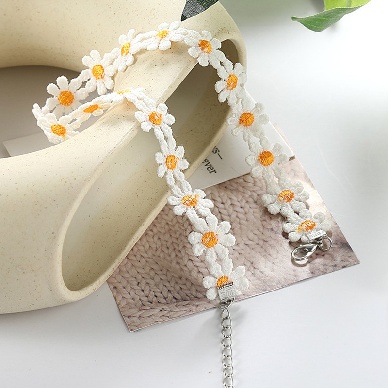 Vòng Cổ Hoa Cúc Xinh Xắn Cho Nữ