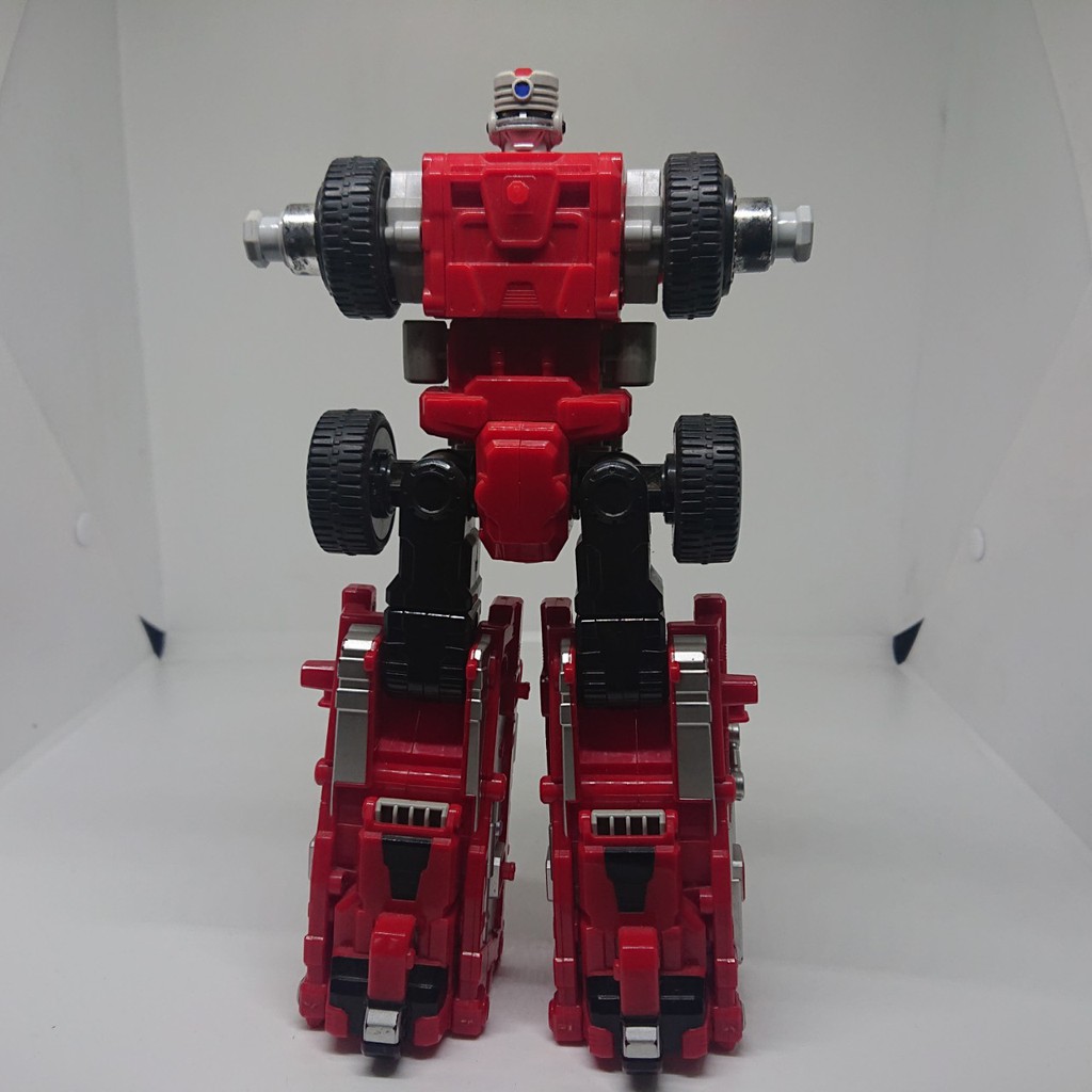 Mô hình nhân vật Boukenger GoGo Dump/PR Overdrive Dump Driver.