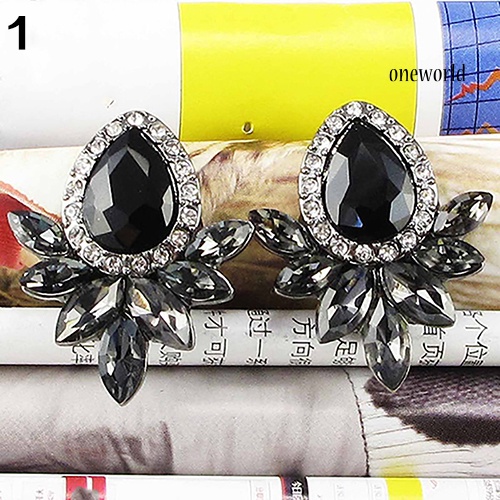 1 Đôi Bông Tai Hình Hoa Đính Đá Thời Trang Cho Nữ