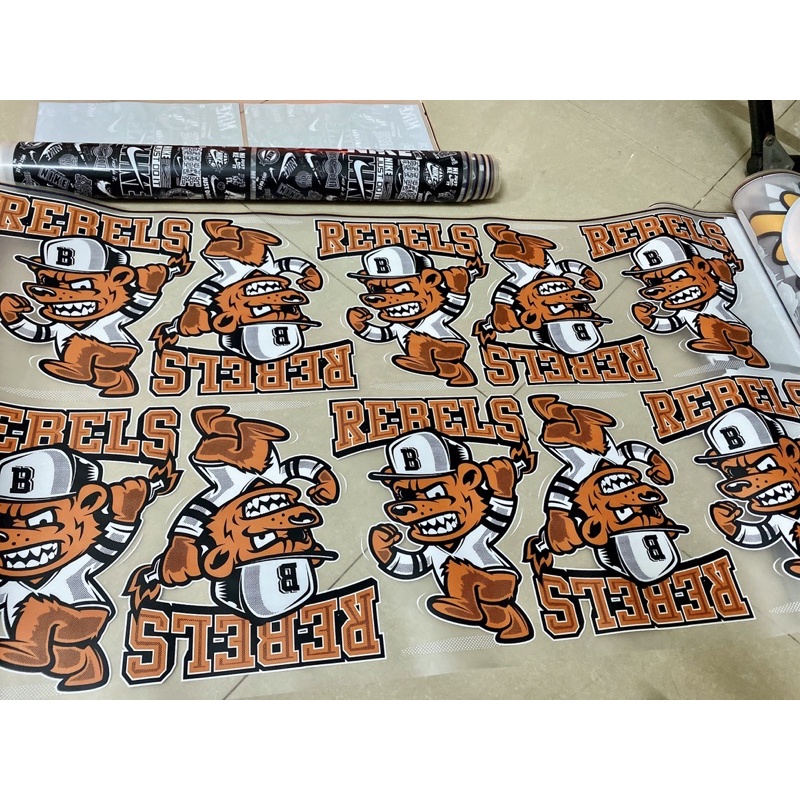 Hình Ủi Nhiệt Monalisa, Chó Pug, Billie Eilish,… Hottrend đẹp