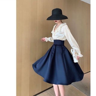 Set váy sơ mi cổ bèo, chân váy xòe xanh navy