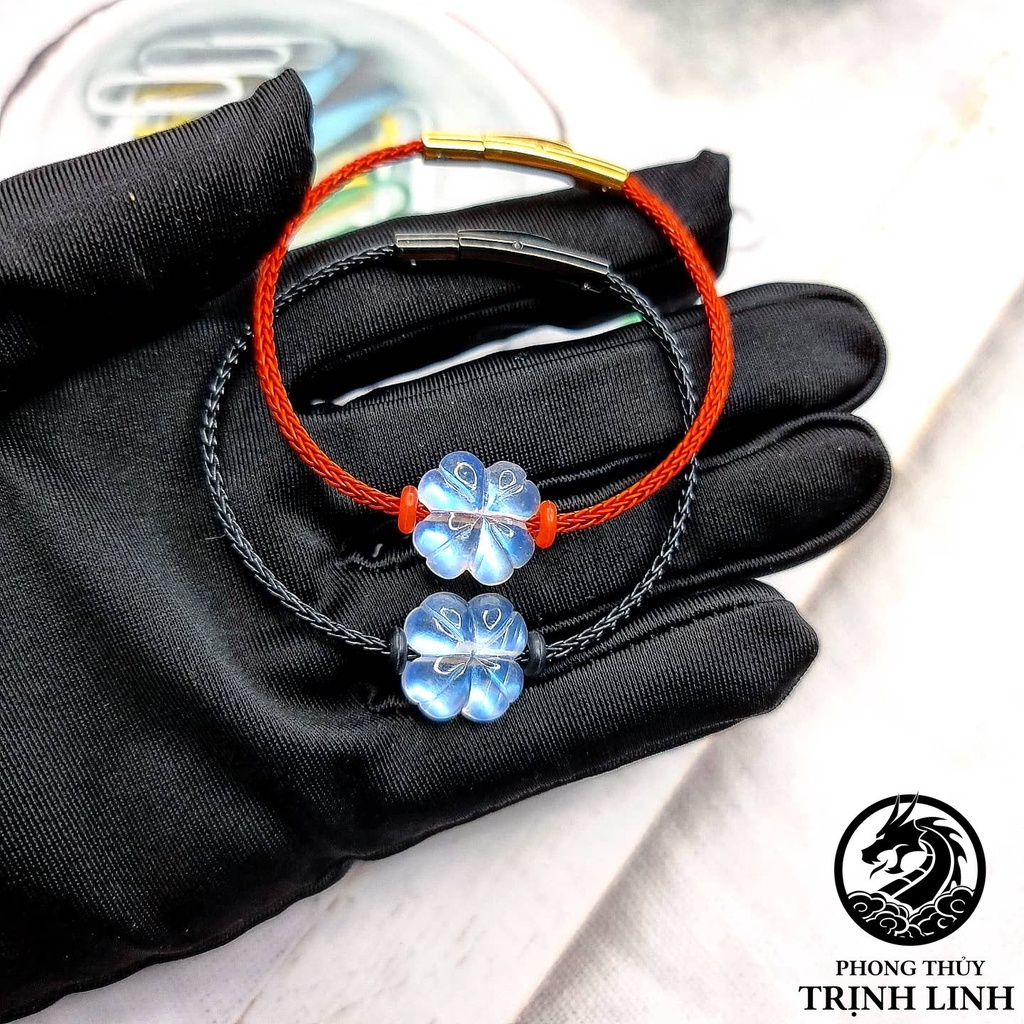 VÒNG TAY CỎ BỐN LÁ MẶT TRĂNG TRẮNG XANH