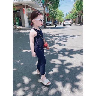 Đầm body 3 lỗ form dài cho bé