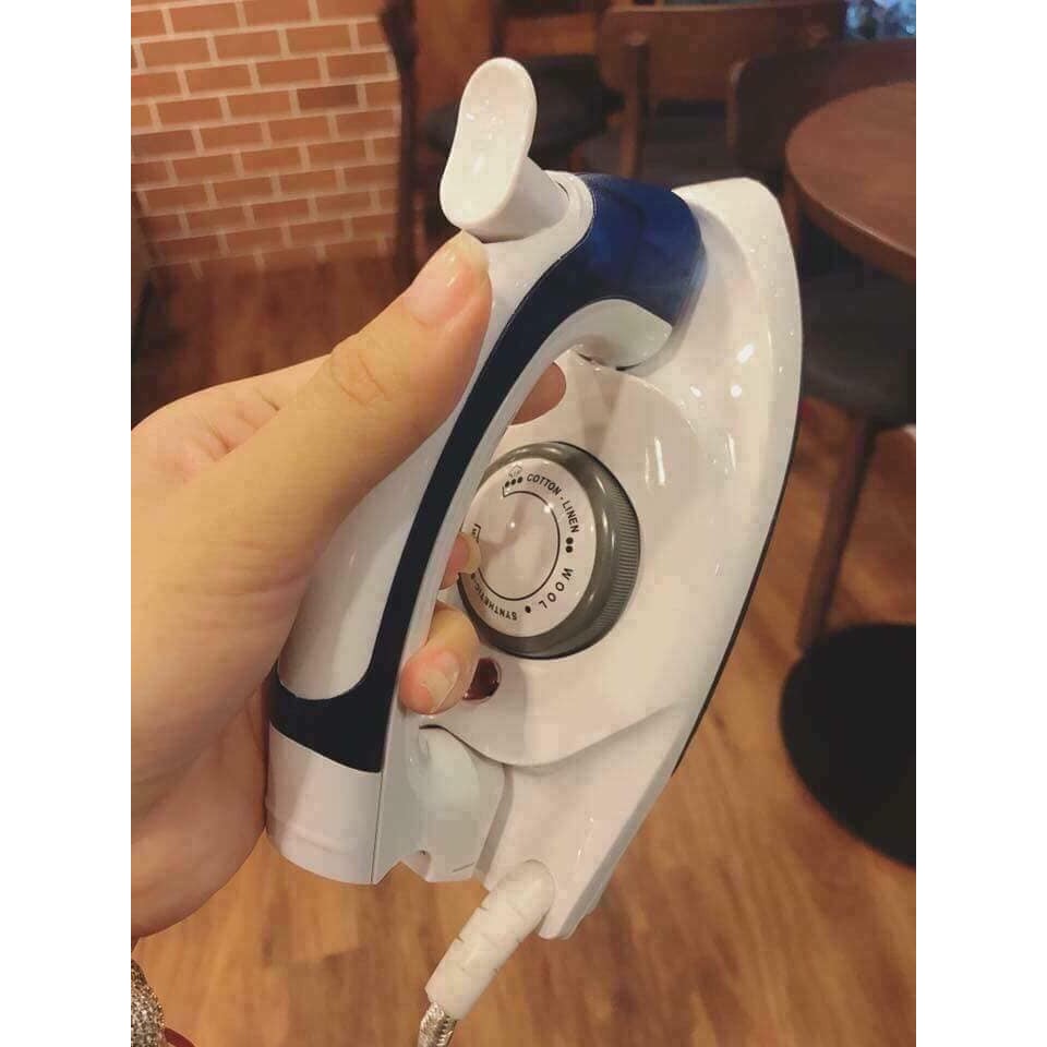 Bàn là mini di động