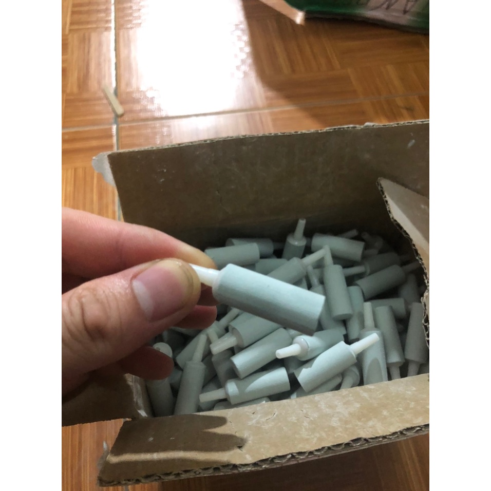 đầu sủi khí co2 giá rẻ( không dùng được cho máy oxi)- quả sủi co2 sử dụng cho bình chế cung cấp co2 cho bể thủy sinh