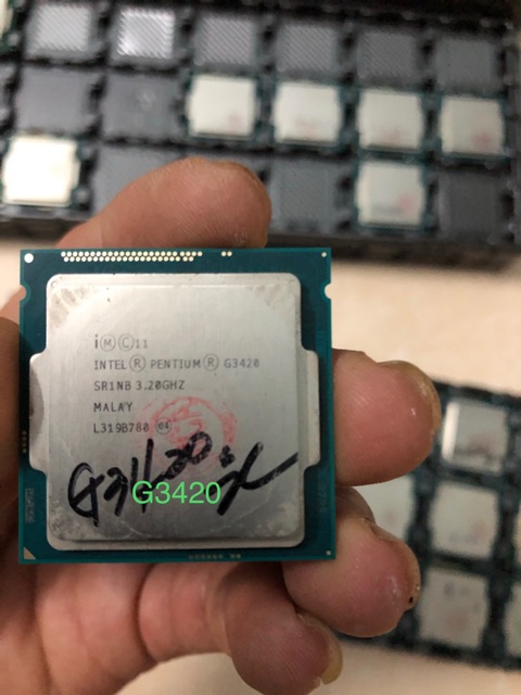 Bộ vi xử lý Cpu g và 3220 g3230 g3240 g3250 g3260 g3420 dùng cho mian dòng mian soket 1150 tặng kèm keo