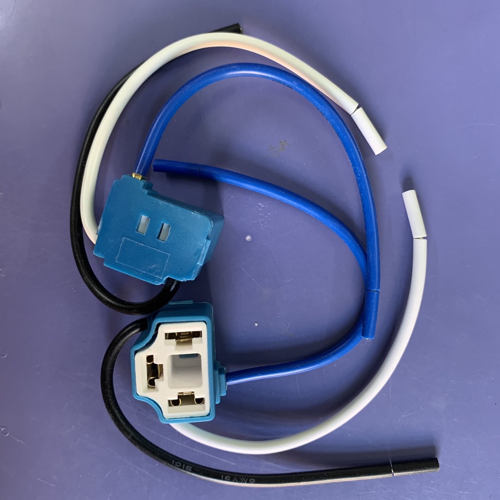 Đuôi Đèn Pha Sương Mù Chân H4 Lắp Cho Ô Tô