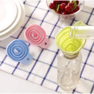 Phễu silicone gấp gọn