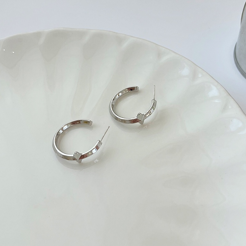 Khuyên Tai Hình Tròn Phong Cách Punk Thời Trang Cá Tính