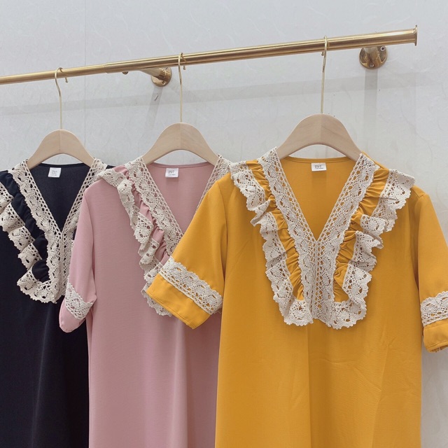 Đầm Bầu, Váy Bầu Cổ Ren Bèo Ngực Tay Lỡ - Hàng Loại 1 - Chuẩn Mềm Đẹp Ren Xịn - V04