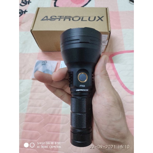 Đèn pin siêu sáng Astrolux Ft03 2400lm, xa 875m