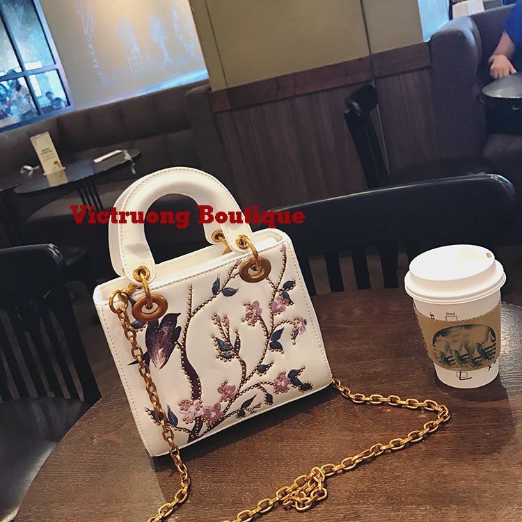 Túi xách đinh tán cao cấp