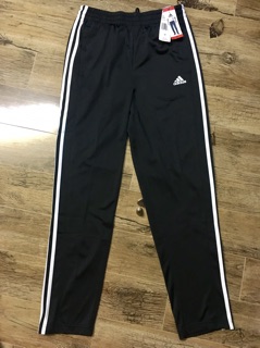 Quần adidas chính hãng