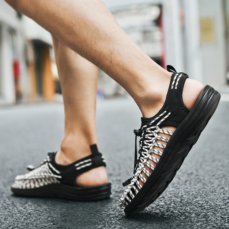 Xăng đan Siêu Nhẹ Thời Trang Đi Biển Cho Nam Nữ Size 39-46