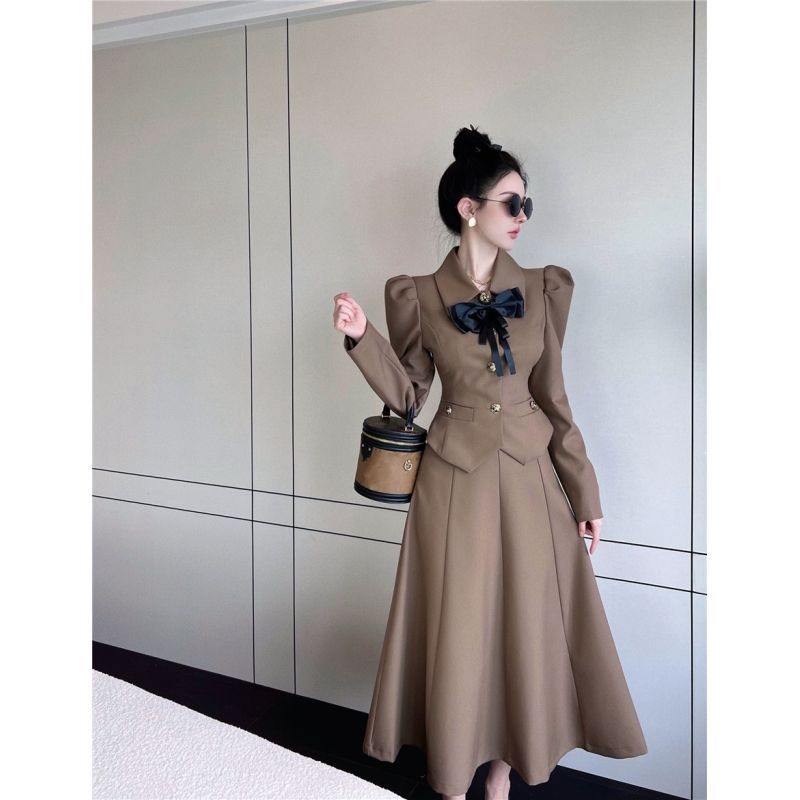 Set Áo Tay Phồng Dáng Ôm + Chân Váy Dài Lưng Cao Thời Trang Cho Nữ