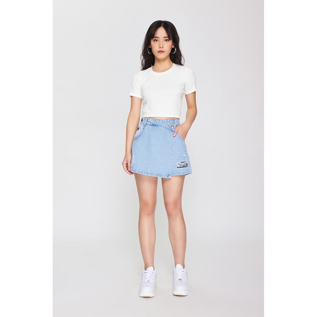 Quần Short BOO Giả Váy BOO Nữ Vải Jeans Cào Xước In Logo Marvel BZL