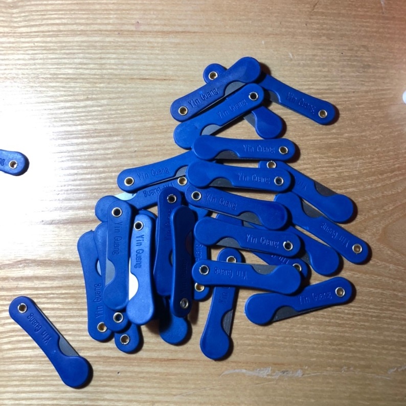 Dao rọc giấy lưỡi dài - Dụng cụ decal