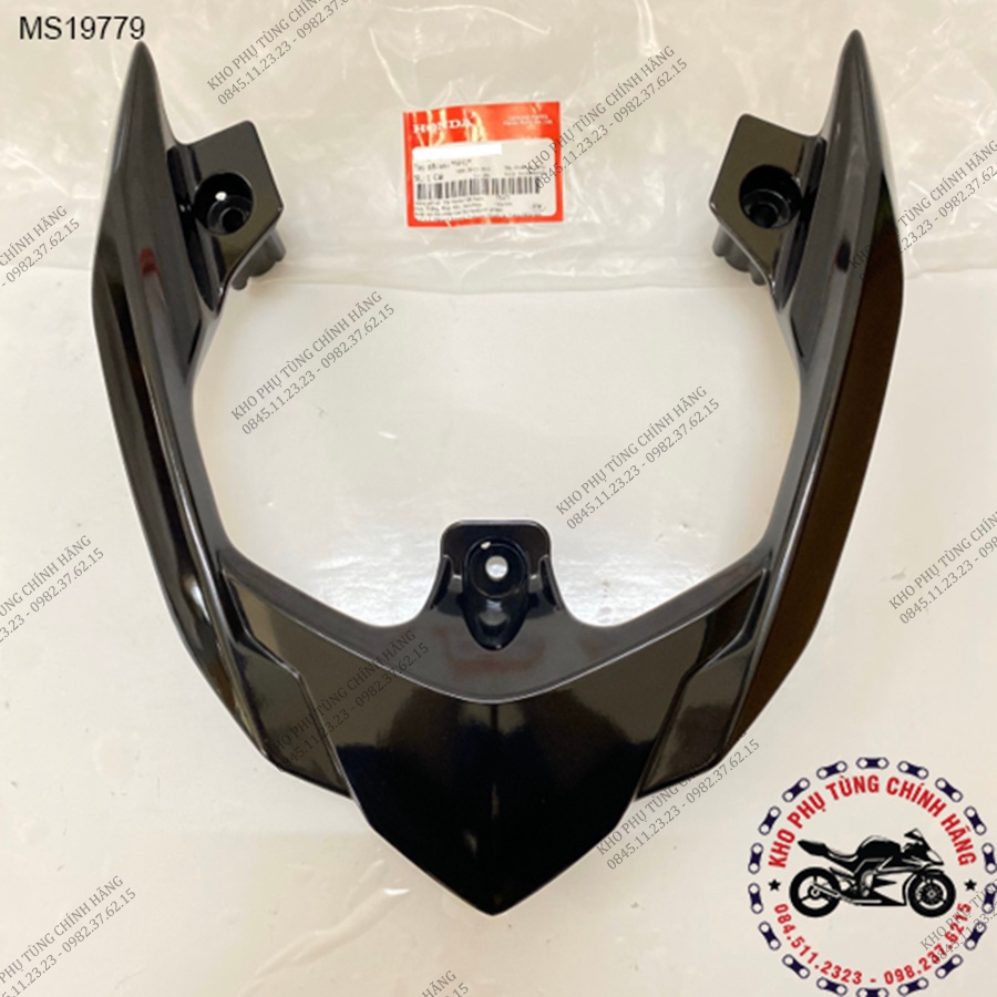 Tay dắt sau dành cho xe Air Blade 125 đời 2015-2019. Có 2 màu: Bạc-Đen