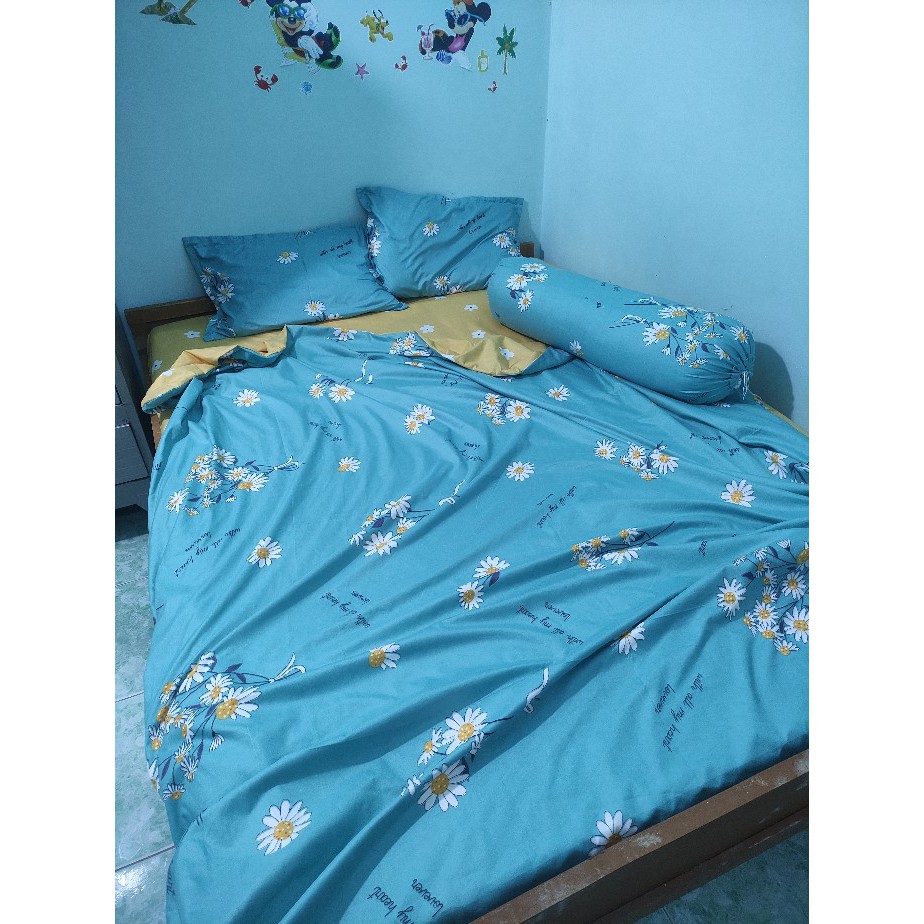 Set 3 món 1 grap 1m6 x 2m mẫu hoa cúc trắng nền xanh kèm 2 áo gối nằm 45 x 65