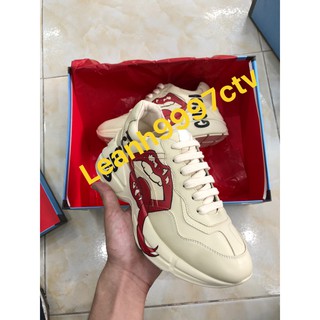 Giày thể thao sneaker G môi đỏ