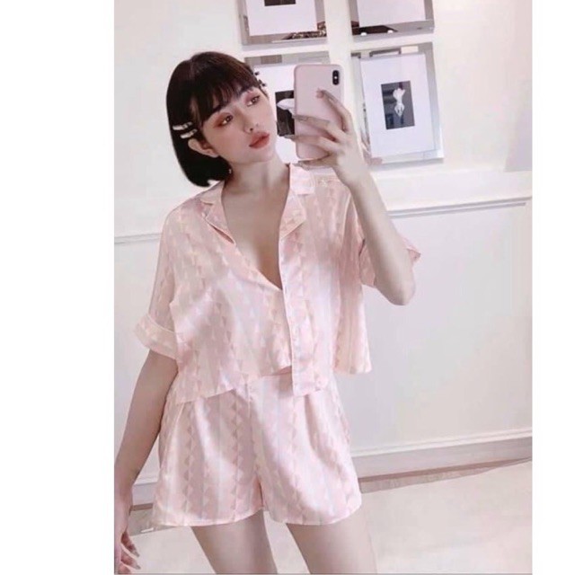 Bộ pịamma tay lỡ hồng lụa satin cao cấp quảng châu