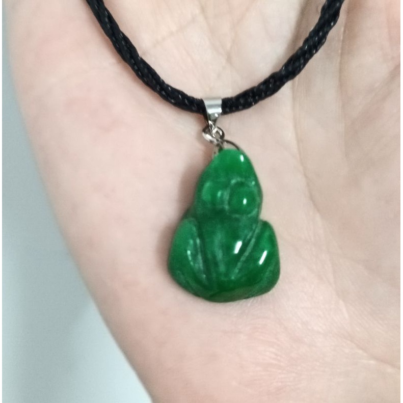 Vòng cổ chỉ đỏ chỉ đen cụ cóc kích tài lộc