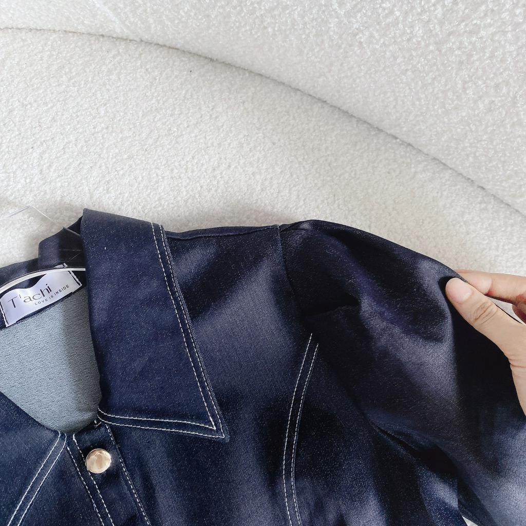 ĐẦM JEAN MIDI CỔ SƠ MI VIỀN CHỈ XẺ TÀ KÈM BELT