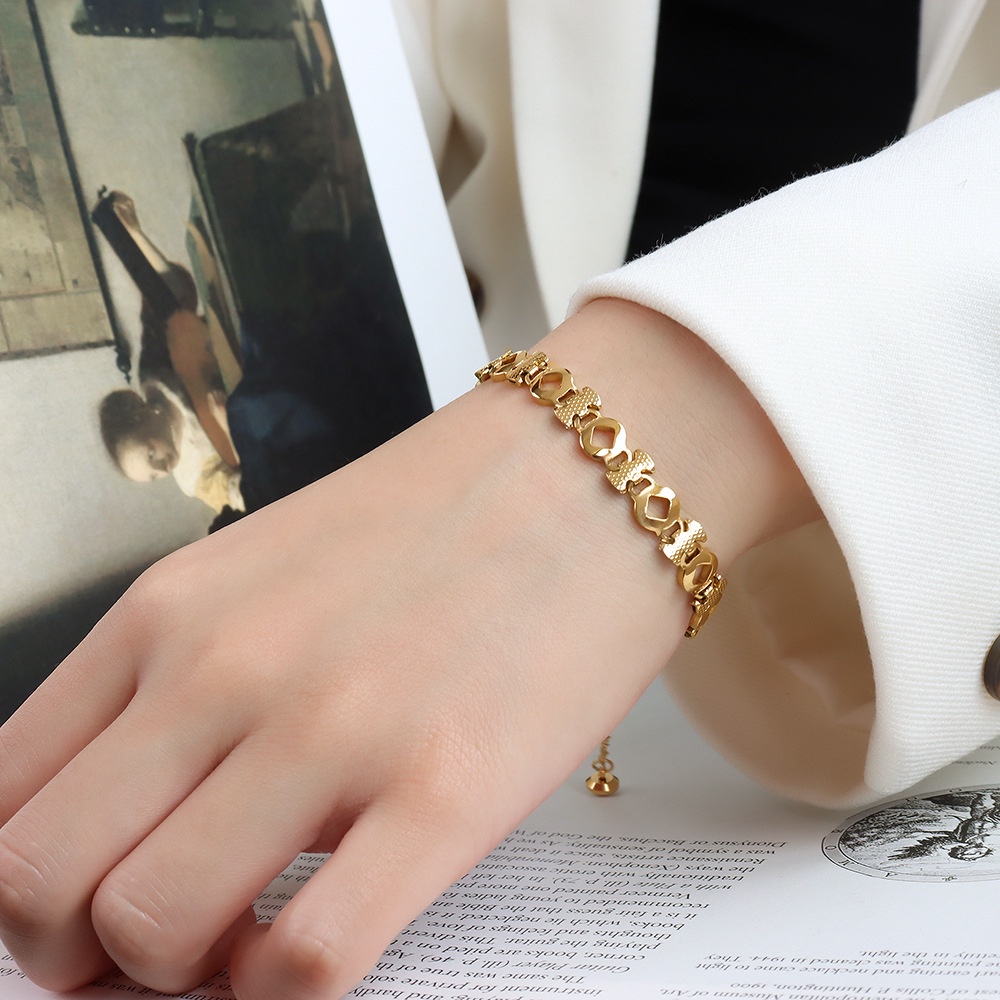 Vòng tay dây xích bằng thép titan dày 18k họa tiết hình học phong cách hiphop cho nữ